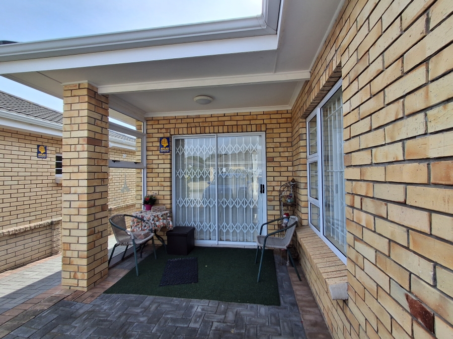 1 Bedroom Property for Sale in Walmer Heights Eastern Cape
